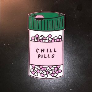 NEW NEVER USED “Chill Pills” iPhone 6s case